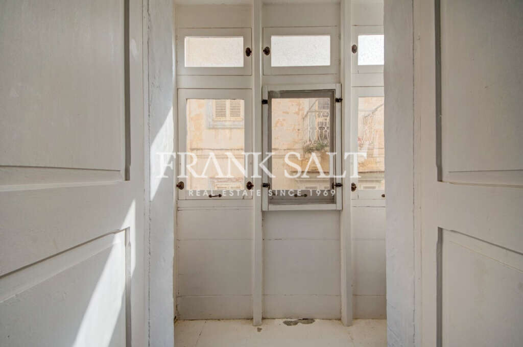 Senglea, 2 Bedrooms Bedrooms, ,3 BathroomsBathrooms,For Sale,FRSA-926515