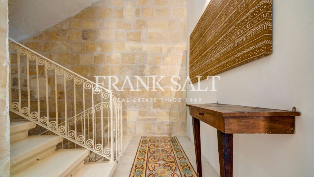 Senglea, 2 Bedrooms Bedrooms, ,3 BathroomsBathrooms,For Sale,FRSA-926515