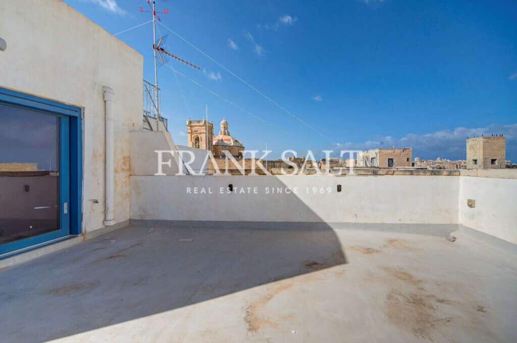 Senglea, 2 Bedrooms Bedrooms, ,3 BathroomsBathrooms,For Sale,FRSA-926515