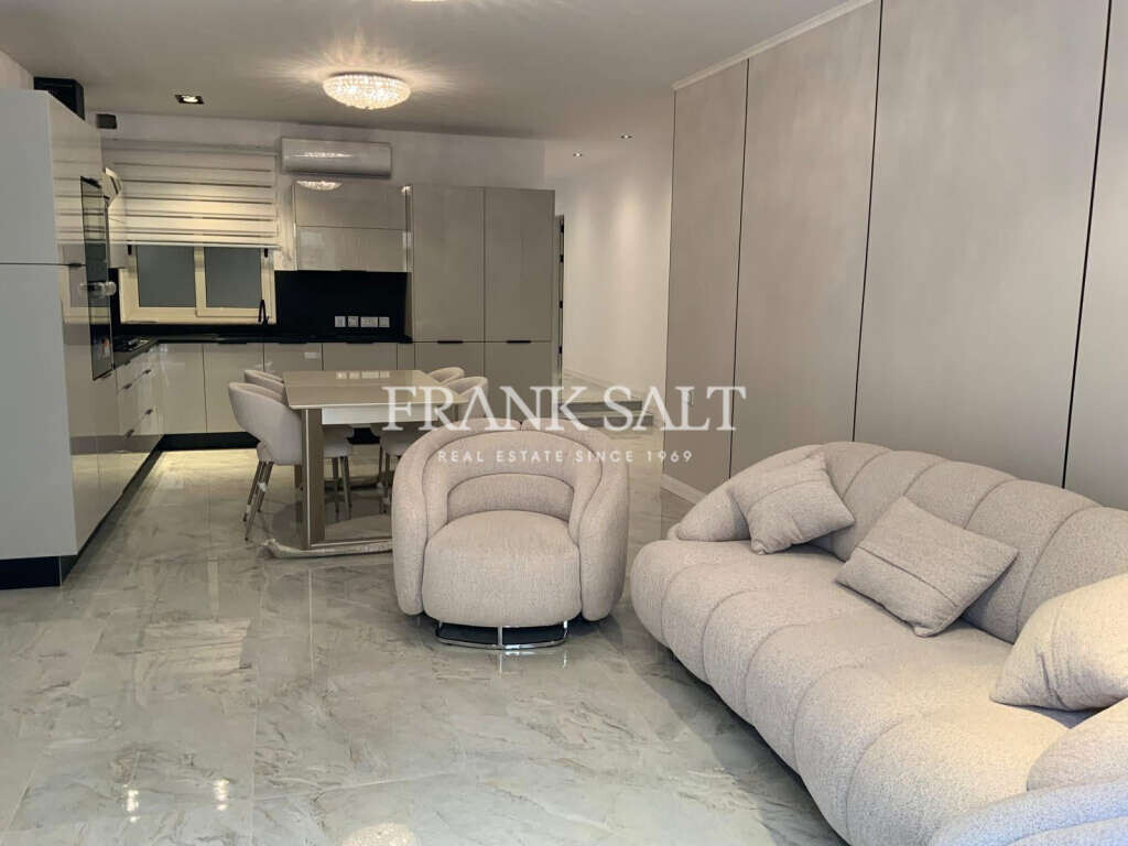Sliema, 3 Bedrooms Bedrooms, ,2 BathroomsBathrooms,For Sale,FRSA-926565