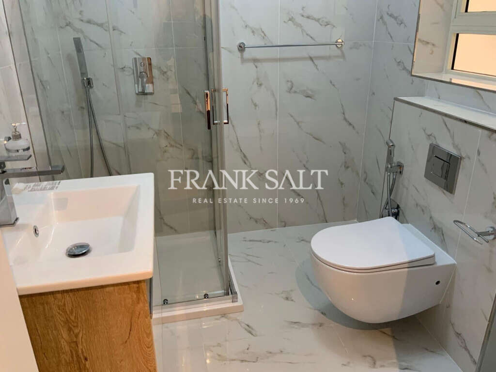 Sliema, 3 Bedrooms Bedrooms, ,2 BathroomsBathrooms,For Sale,FRSA-926565