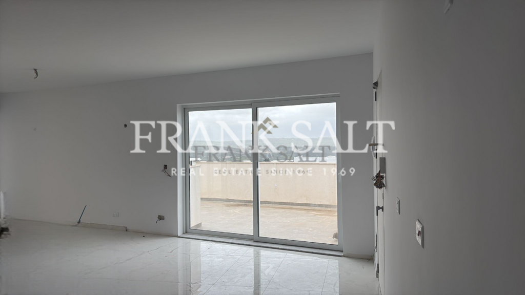 Mellieha, 3 Bedrooms Bedrooms, ,1 BathroomBathrooms,For Sale,FRSA-926592