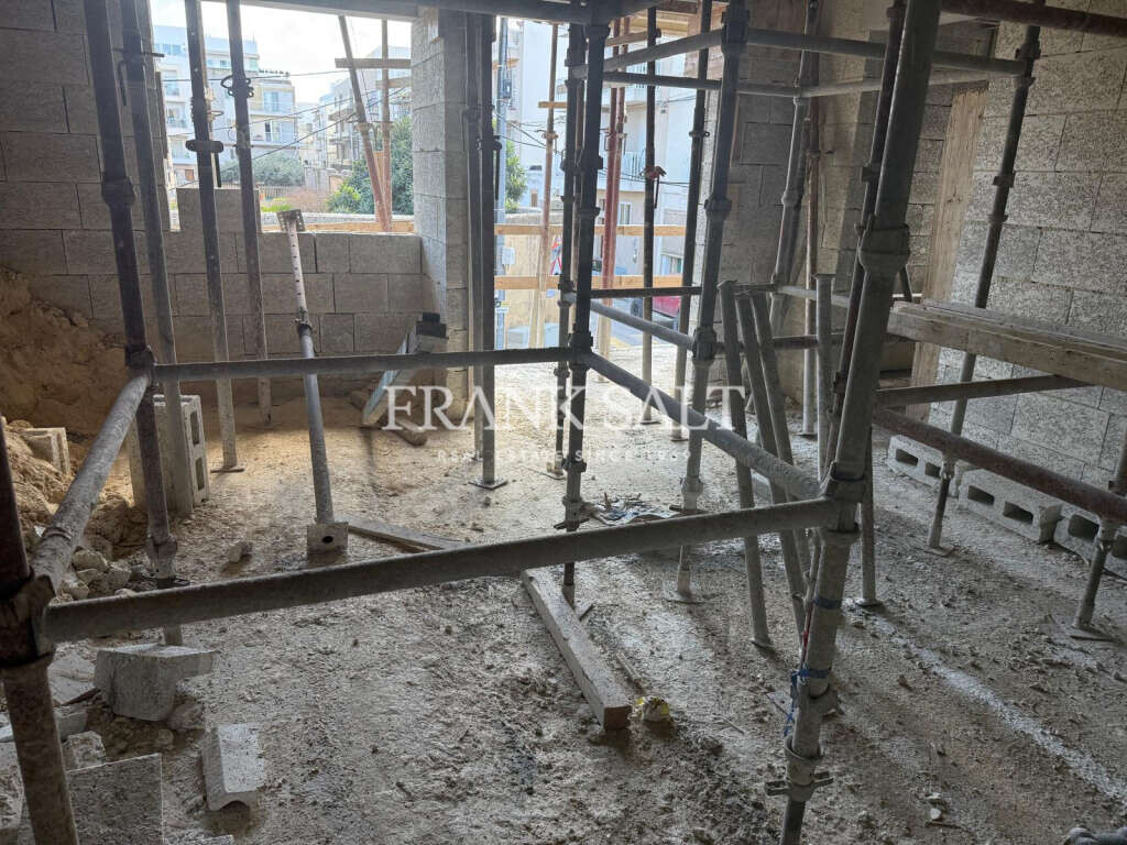 Mosta, 3 Bedrooms Bedrooms, ,2 BathroomsBathrooms,For Sale,FRSA-917616