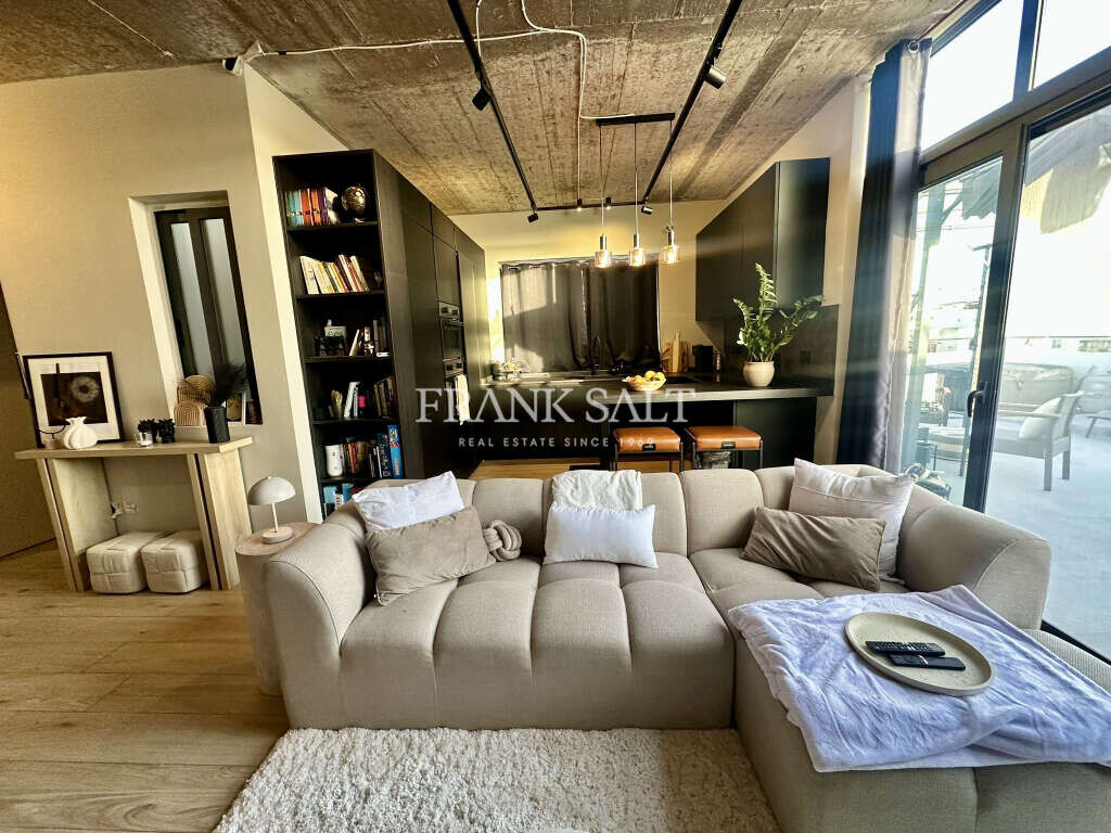 Paola, 2 Bedrooms Bedrooms, ,2 BathroomsBathrooms,For Sale,FRSA-926519