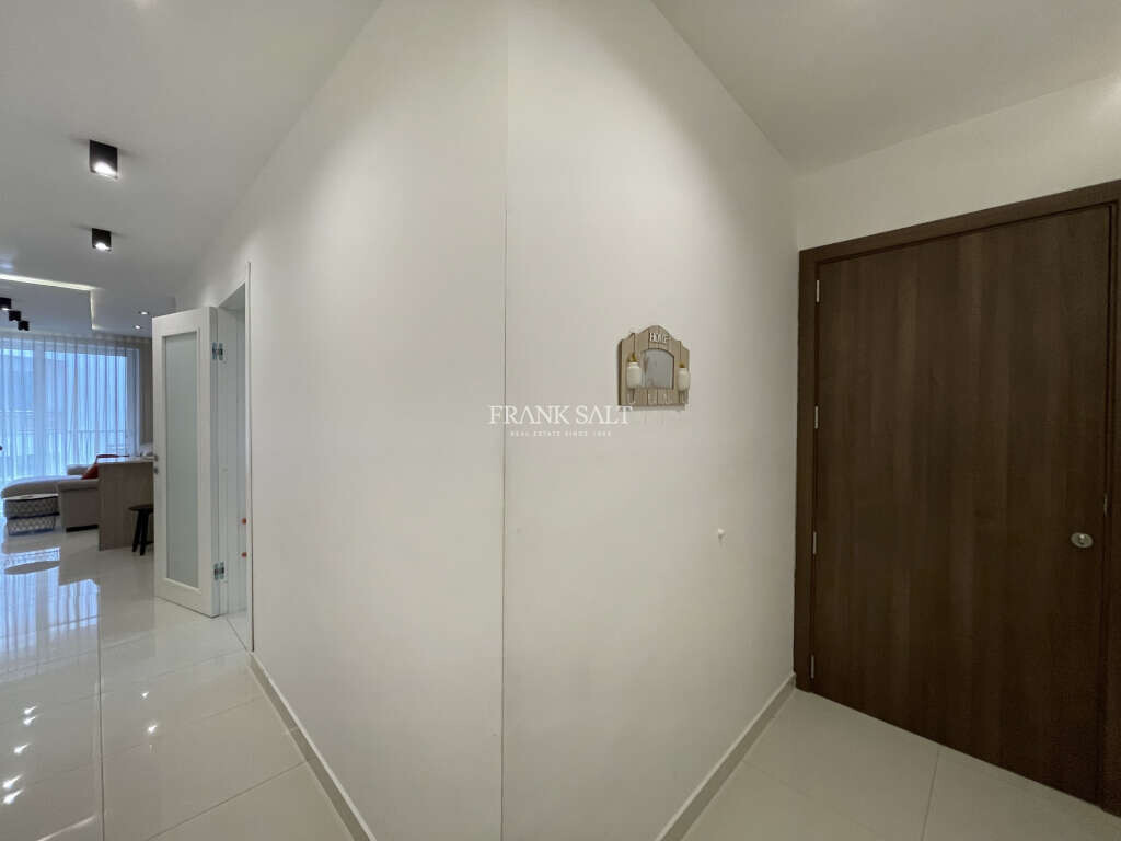 Msida, 1 Bedroom Bedrooms, ,2 BathroomsBathrooms,For Sale,FRSA-926516