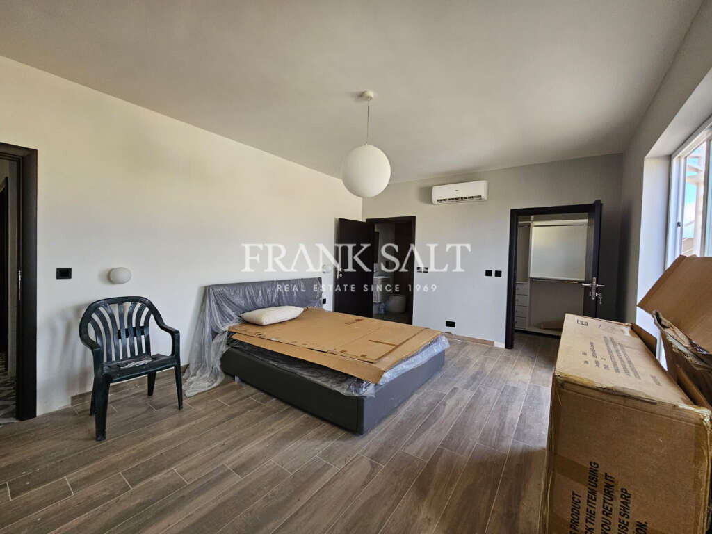 Qala, Gozo, 3 Bedrooms Bedrooms, ,1 BathroomBathrooms,For Sale,FRSA-921506