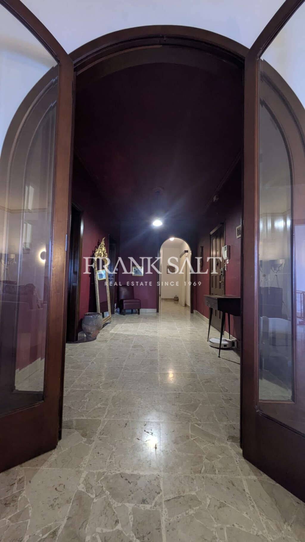 Sliema, 3 Bedrooms Bedrooms, ,2 BathroomsBathrooms,For Sale,FRSA-926564