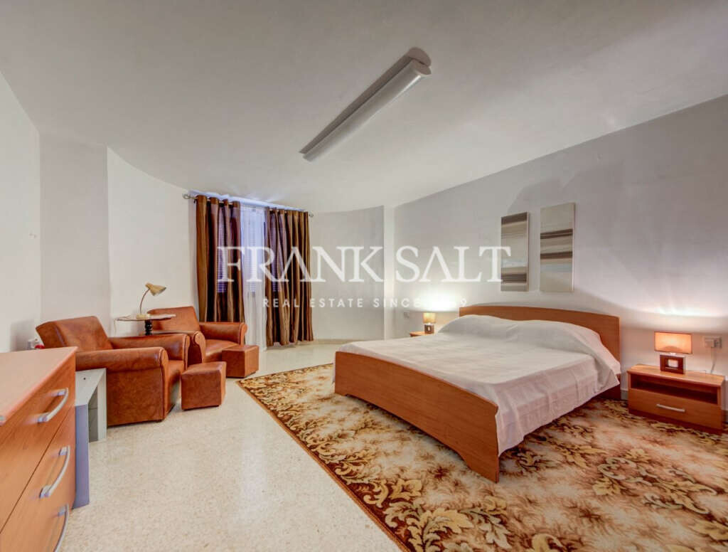 St Julians, 3 Bedrooms Bedrooms, ,3 BathroomsBathrooms,For Sale,FRSA-926091