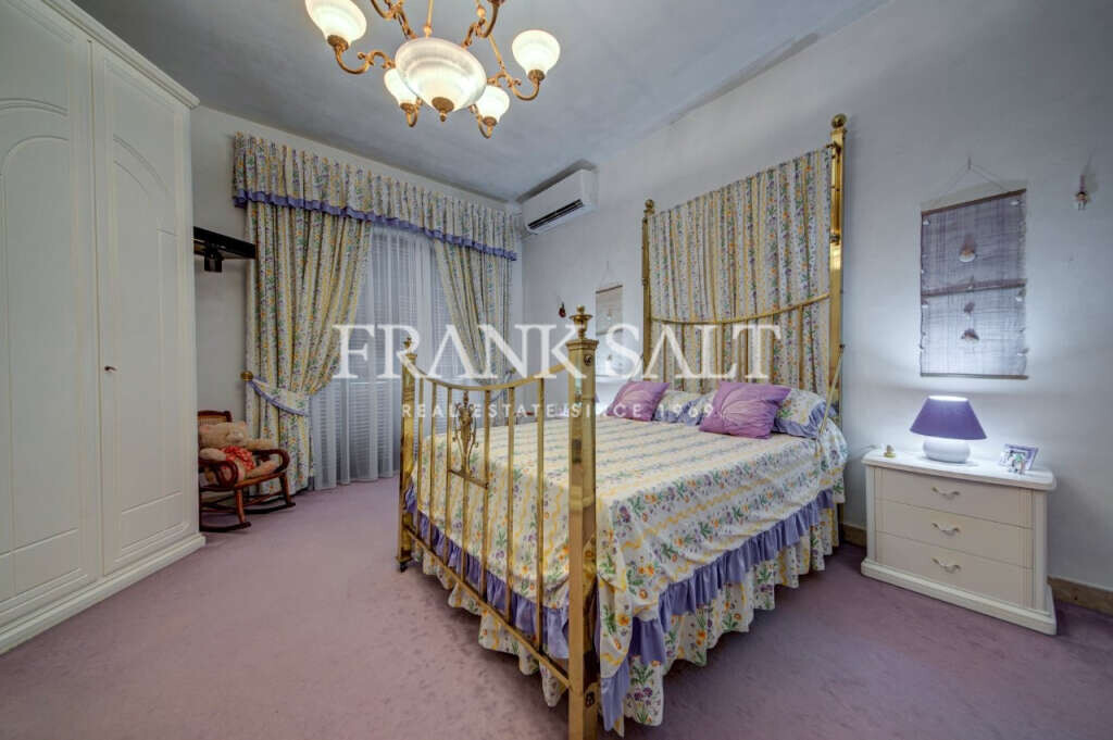 St Julians, 3 Bedrooms Bedrooms, ,3 BathroomsBathrooms,For Sale,FRSA-926091