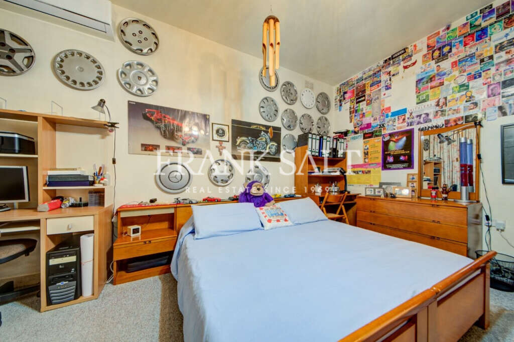 St Julians, 3 Bedrooms Bedrooms, ,3 BathroomsBathrooms,For Sale,FRSA-926091