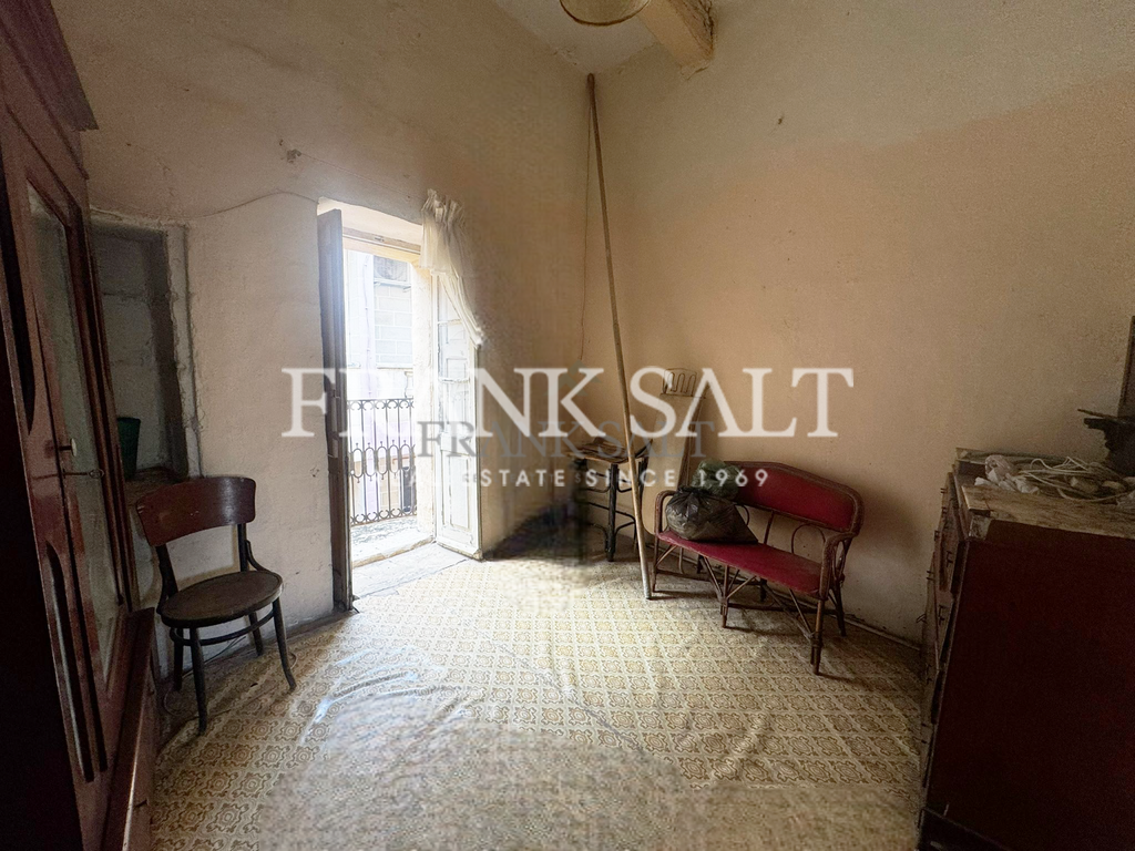 Qormi, 3 Bedrooms Bedrooms, ,For Sale,FRSA-926543