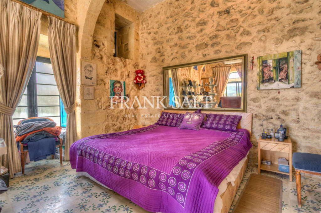 Xaghra, Gozo, 5 Bedrooms Bedrooms, ,1 BathroomBathrooms,For Sale,FRSA-110510