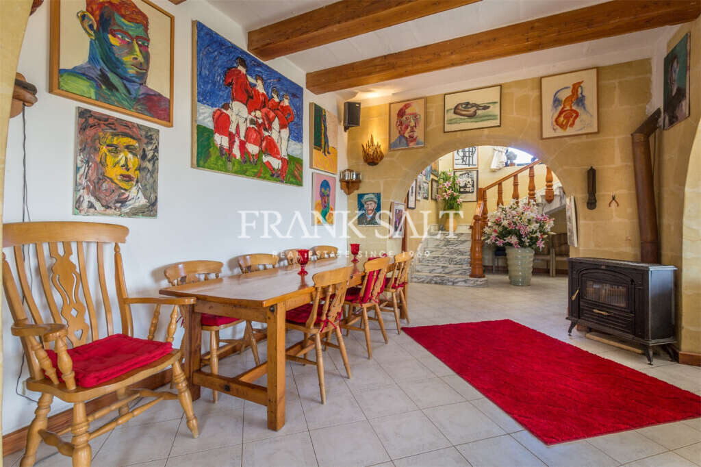 Xaghra, Gozo, 5 Bedrooms Bedrooms, ,1 BathroomBathrooms,For Sale,FRSA-110510