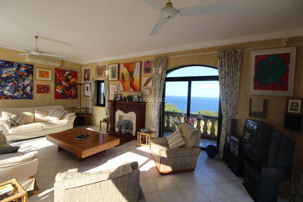 Xaghra, Gozo, 5 Bedrooms Bedrooms, ,1 BathroomBathrooms,For Sale,FRSA-110510