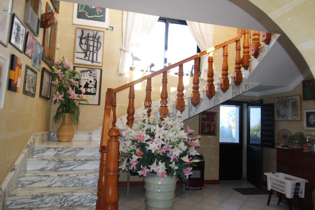 Xaghra, Gozo, 5 Bedrooms Bedrooms, ,1 BathroomBathrooms,For Sale,FRSA-110510
