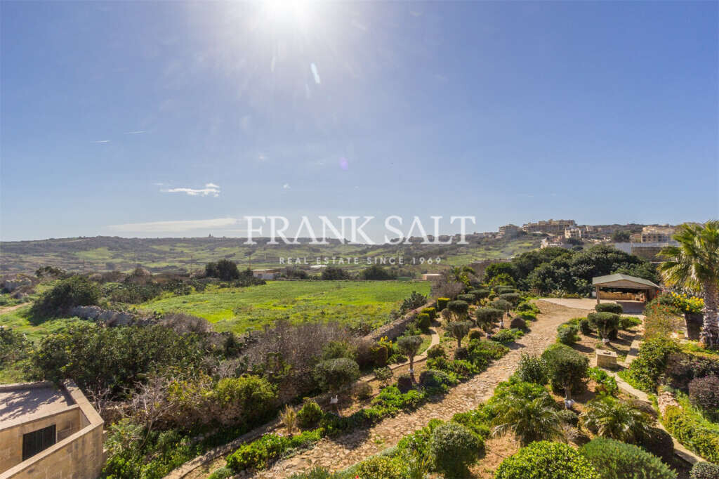 Xaghra, Gozo, 5 Bedrooms Bedrooms, ,1 BathroomBathrooms,For Sale,FRSA-110510