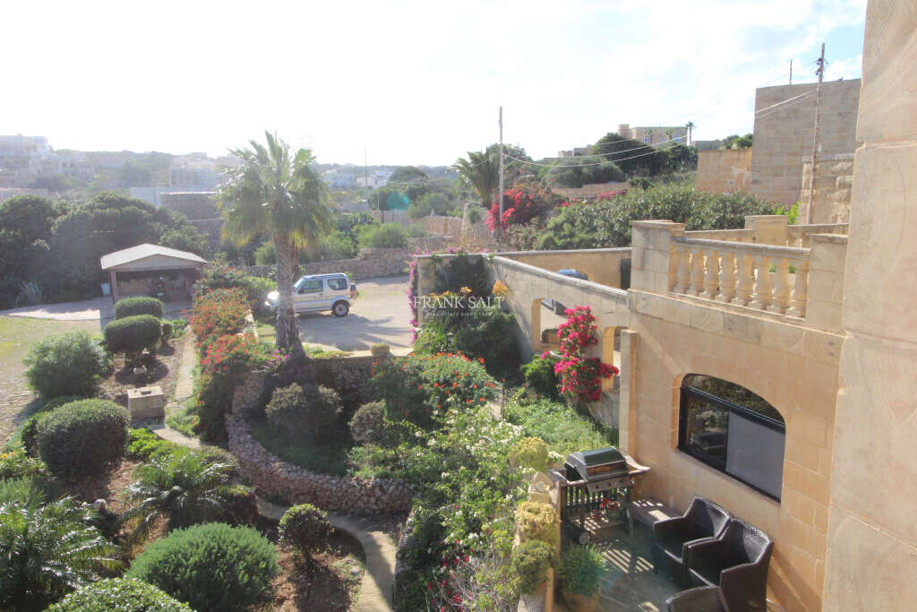 Xaghra, Gozo, 5 Bedrooms Bedrooms, ,1 BathroomBathrooms,For Sale,FRSA-110510