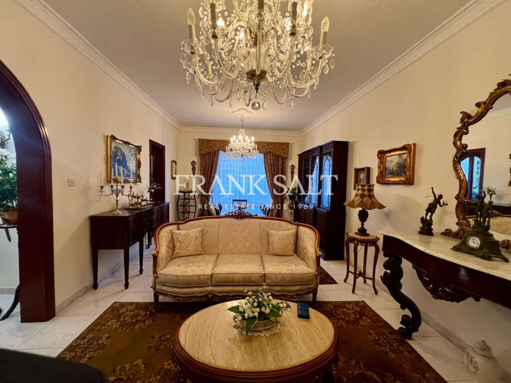 Sliema, 3 Bedrooms Bedrooms, ,1 BathroomBathrooms,For Sale,FRSA-926455 Sliema, 3 Bedrooms Bedrooms, ,1 BathroomBathrooms,For Sale,FRSA-926455