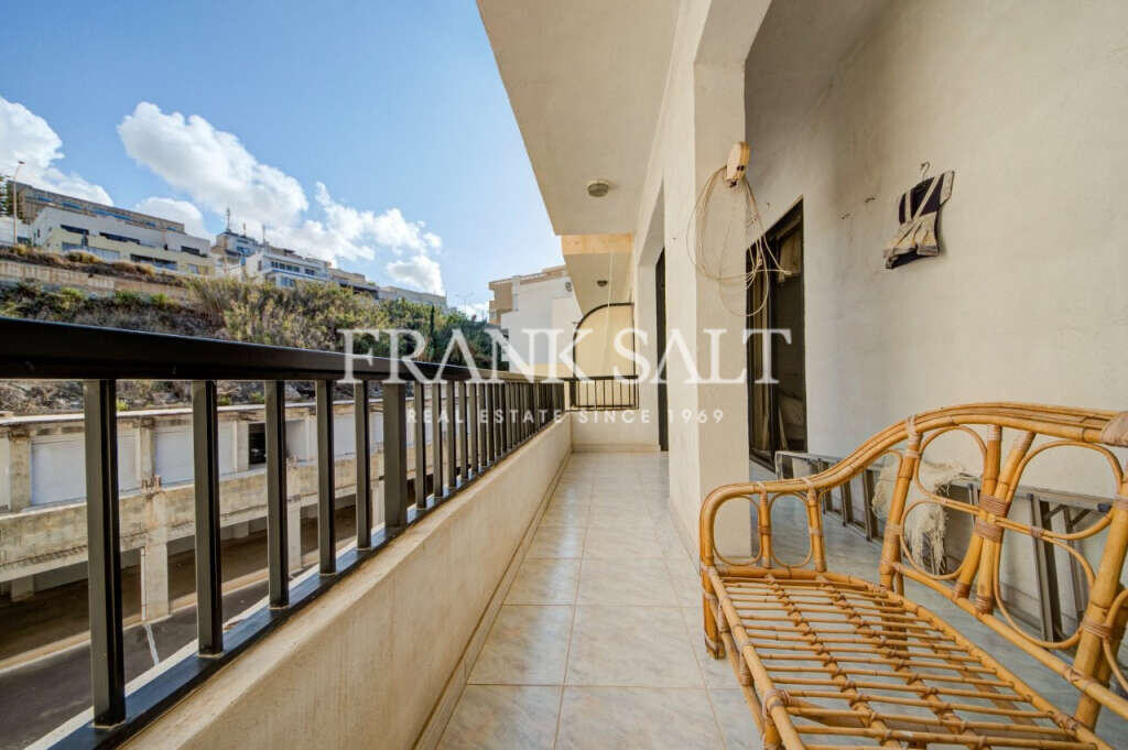 St Pauls Bay, 3 Bedrooms Bedrooms, ,1 BathroomBathrooms,For Sale,FRSA-923184