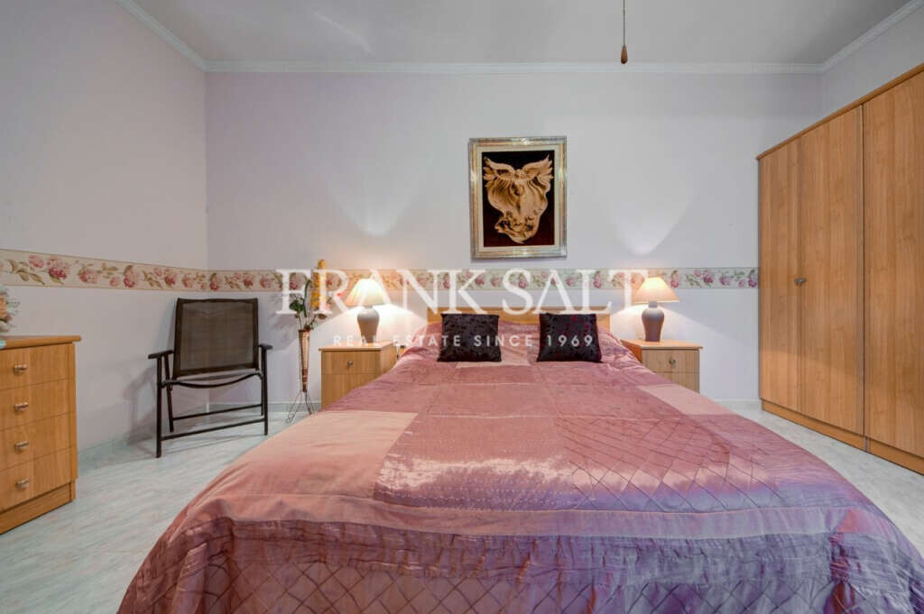 St Pauls Bay, 3 Bedrooms Bedrooms, ,1 BathroomBathrooms,For Sale,FRSA-923184