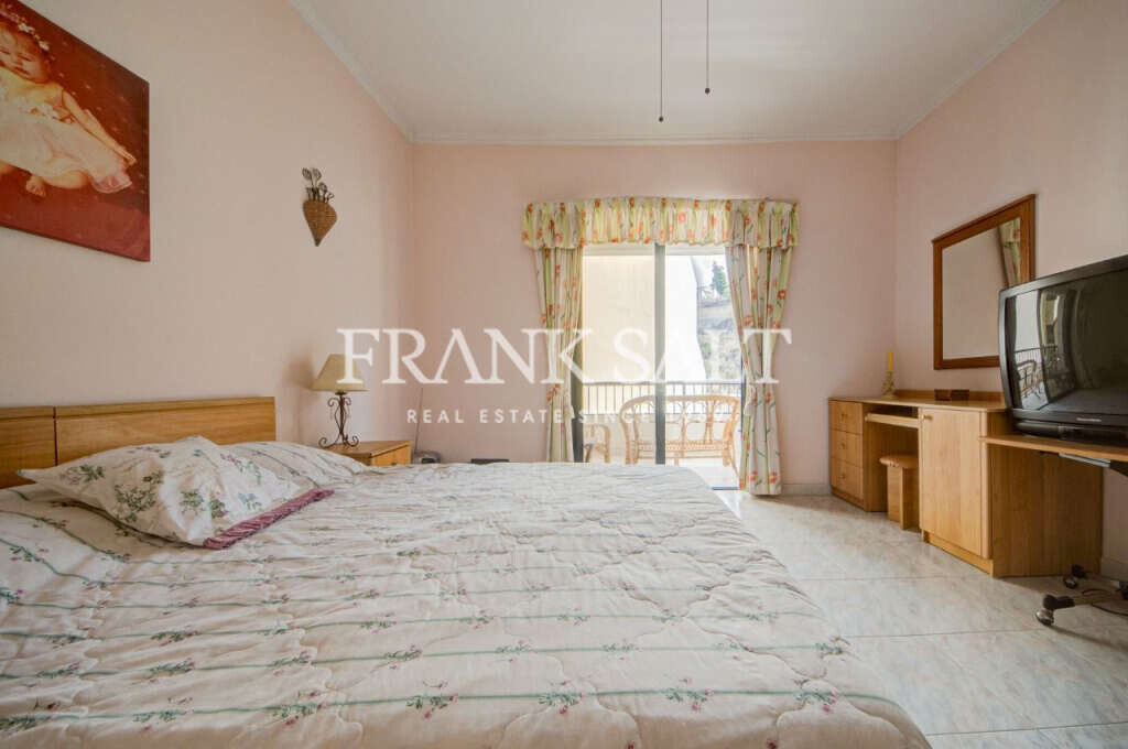 St Pauls Bay, 3 Bedrooms Bedrooms, ,1 BathroomBathrooms,For Sale,FRSA-923184