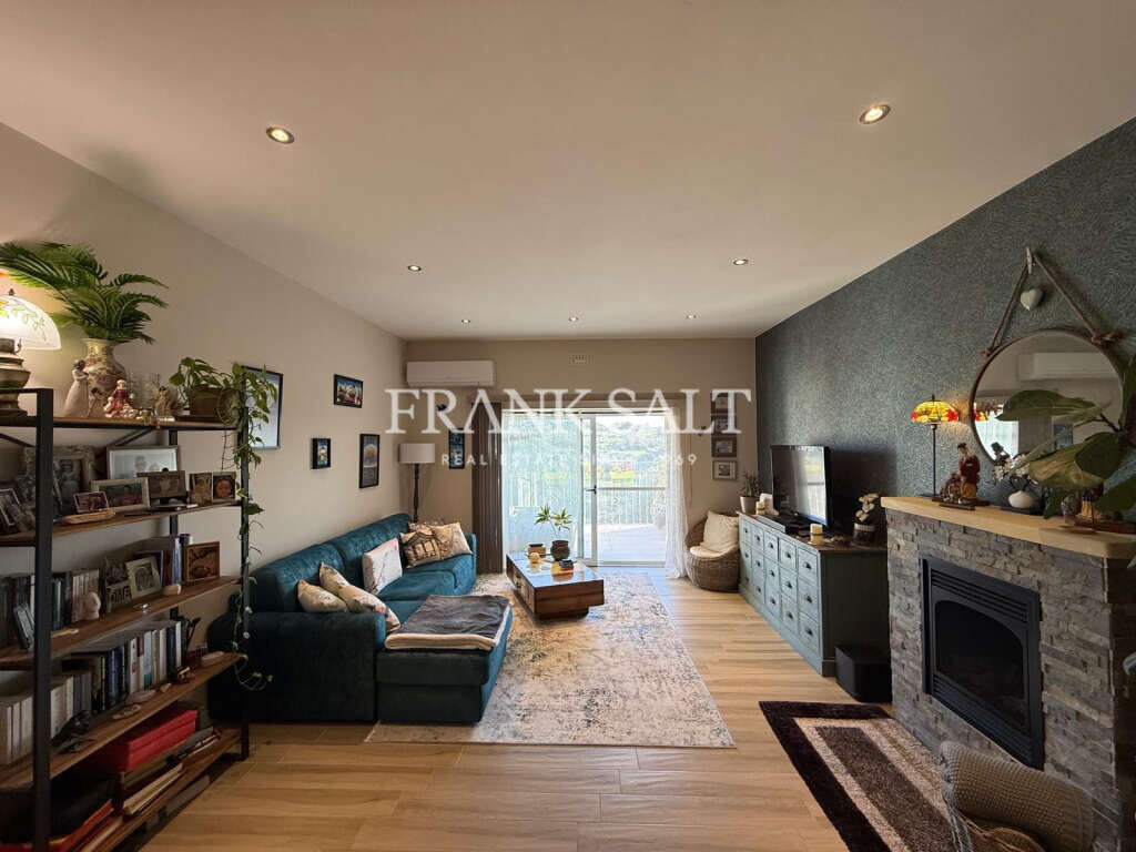 Qala, Gozo, 2 Bedrooms Bedrooms, ,1 BathroomBathrooms,For Sale,FRSA-926445