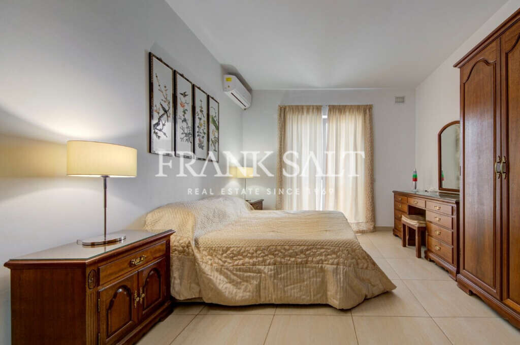 Marsascala, 3 Bedrooms Bedrooms, ,2 BathroomsBathrooms,For Sale,FRSA-926189