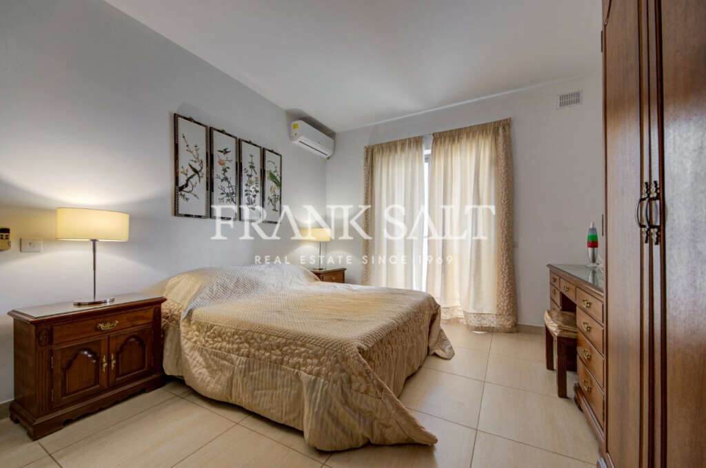 Marsascala, 3 Bedrooms Bedrooms, ,2 BathroomsBathrooms,For Sale,FRSA-926189