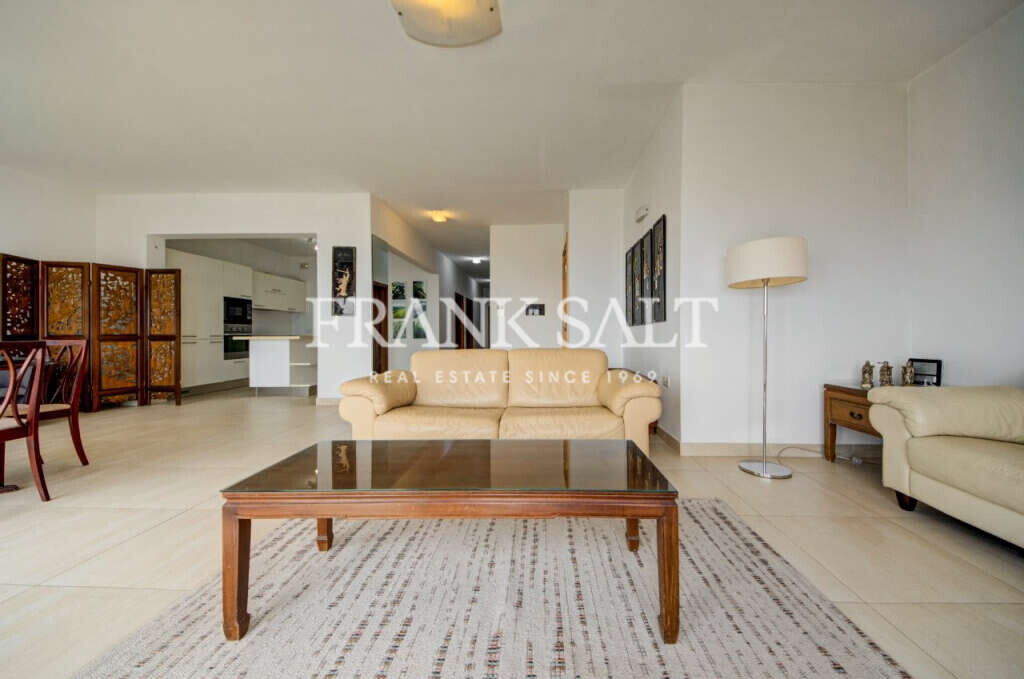 Marsascala, 3 Bedrooms Bedrooms, ,2 BathroomsBathrooms,For Sale,FRSA-926189