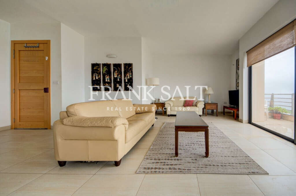 Marsascala, 3 Bedrooms Bedrooms, ,2 BathroomsBathrooms,For Sale,FRSA-926189
