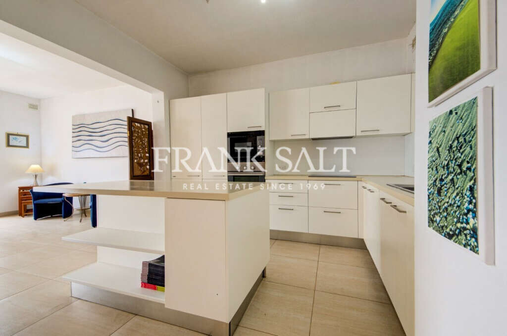 Marsascala, 3 Bedrooms Bedrooms, ,2 BathroomsBathrooms,For Sale,FRSA-926189