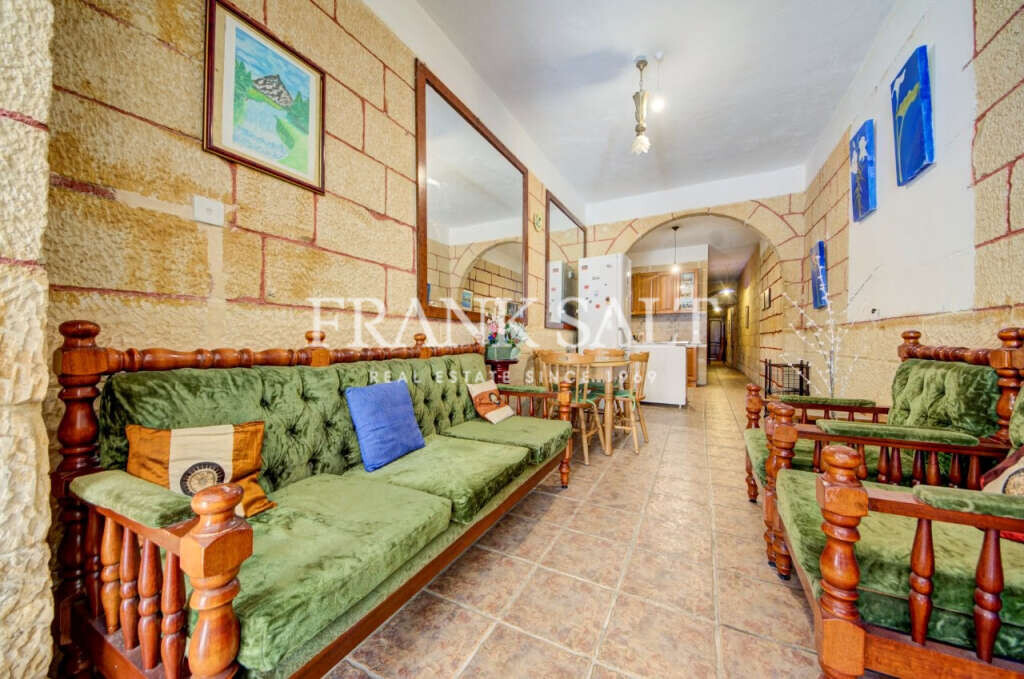 St Pauls Bay, 3 Bedrooms Bedrooms, ,2 BathroomsBathrooms,For Sale,FRSA-925581