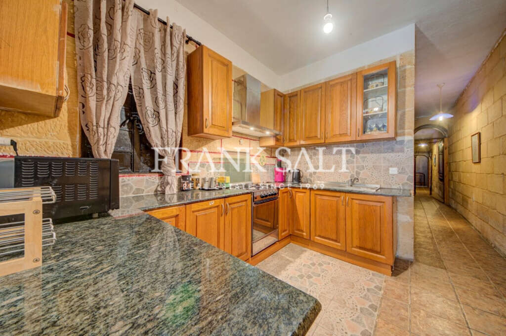 St Pauls Bay, 3 Bedrooms Bedrooms, ,2 BathroomsBathrooms,For Sale,FRSA-925581