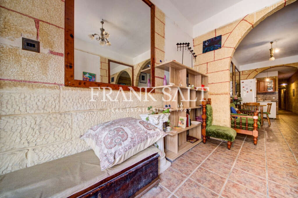 St Pauls Bay, 3 Bedrooms Bedrooms, ,2 BathroomsBathrooms,For Sale,FRSA-925581