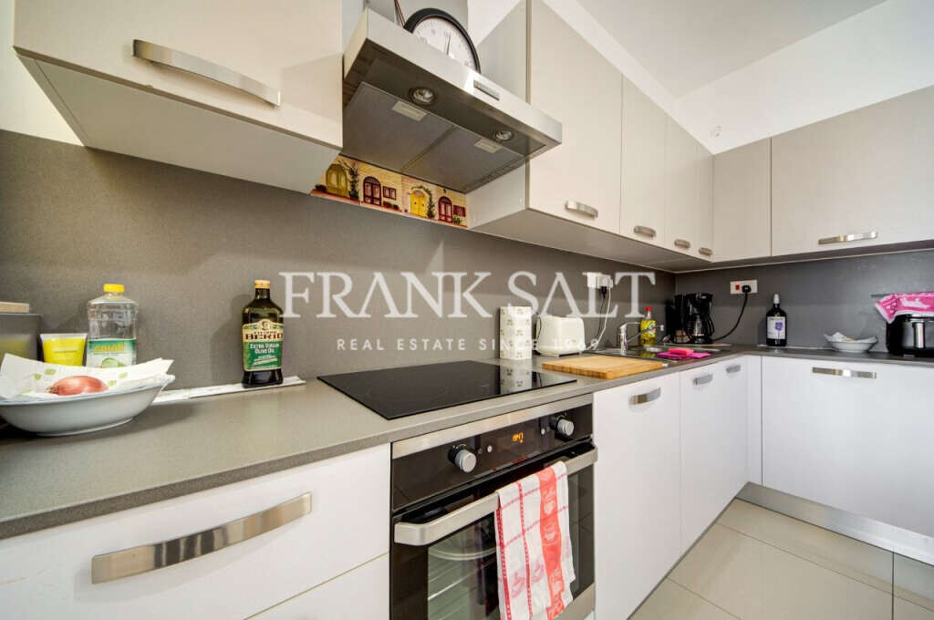 Bugibba, 2 Bedrooms Bedrooms, ,1 BathroomBathrooms,For Sale,FRSA-925577