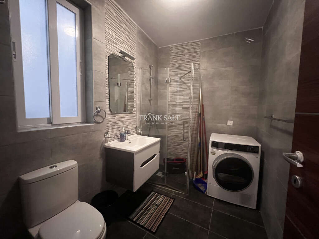 Birkirkara, 3 Bedrooms Bedrooms, ,3 BathroomsBathrooms,For Sale,FRSA-926415