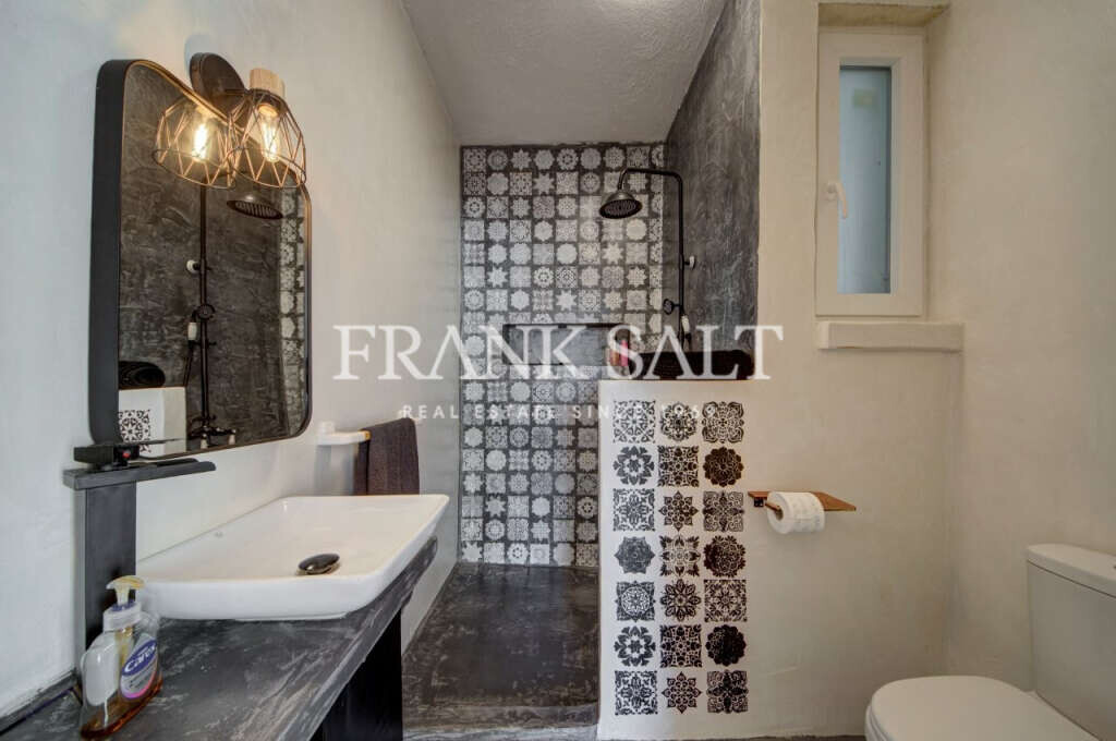 Xaghra, Gozo, 3 Bedrooms Bedrooms, ,1 BathroomBathrooms,For Sale,FRSA-925659