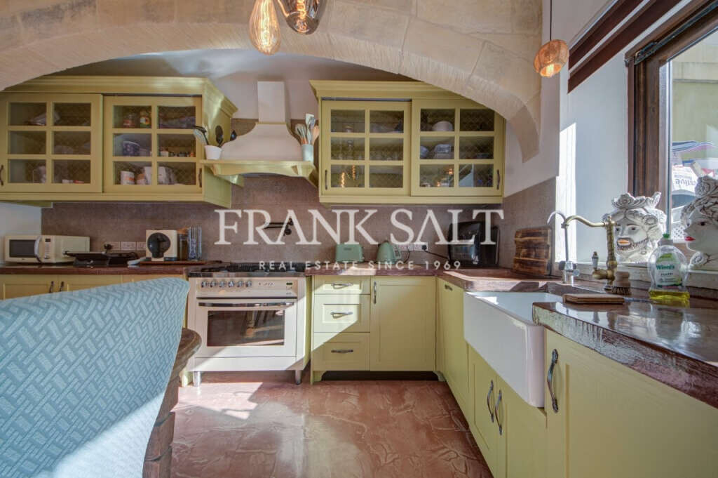 Xaghra, Gozo, 3 Bedrooms Bedrooms, ,1 BathroomBathrooms,For Sale,FRSA-925659