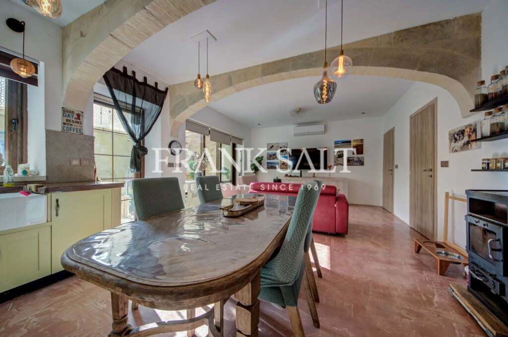 Xaghra, Gozo, 3 Bedrooms Bedrooms, ,1 BathroomBathrooms,For Sale,FRSA-925659