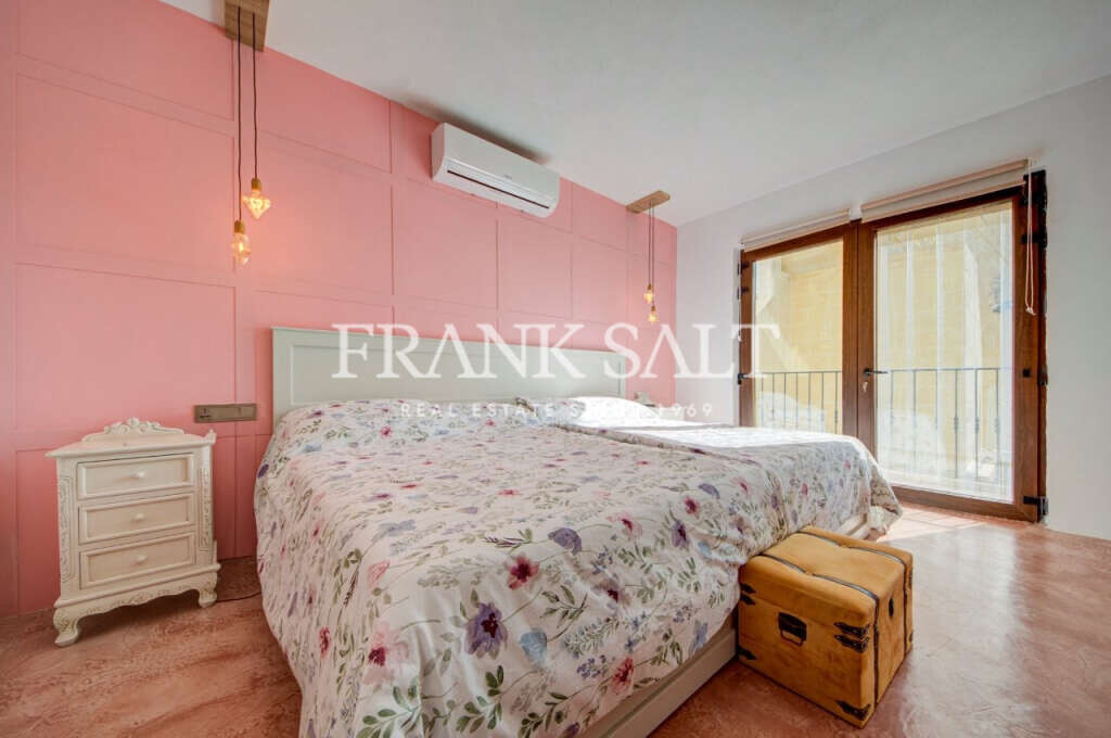 Xaghra, Gozo, 3 Bedrooms Bedrooms, ,1 BathroomBathrooms,For Sale,FRSA-925659