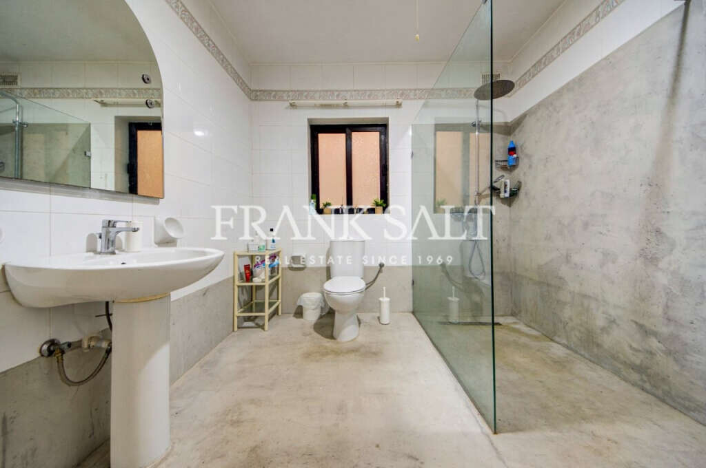 St Pauls Bay, 2 Bedrooms Bedrooms, ,For Sale,FRSA-925869