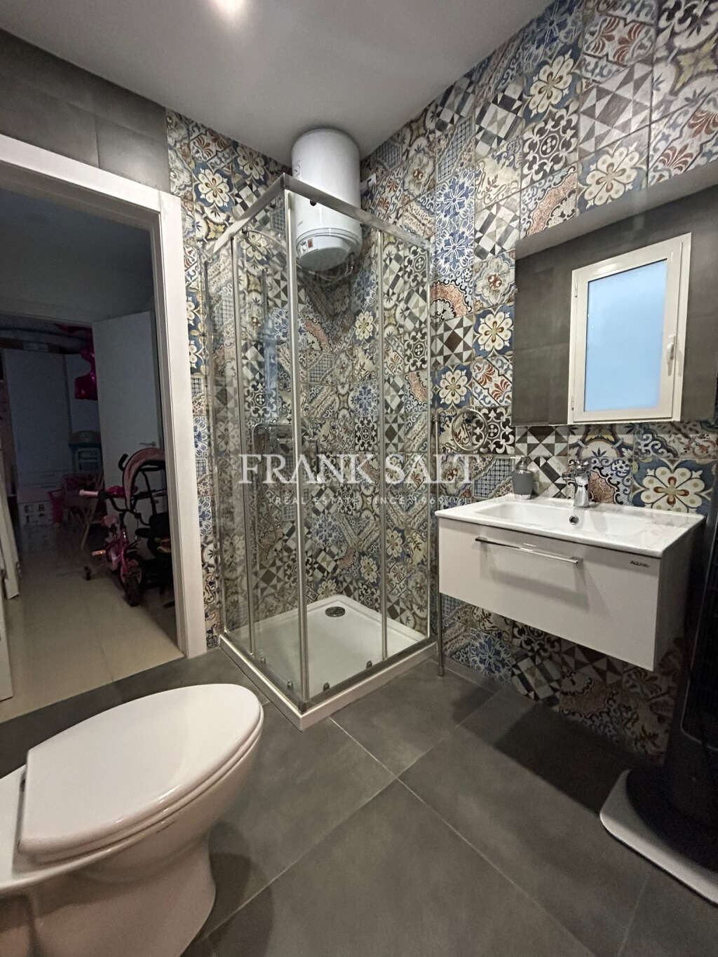 Bahar ic-Caghaq, 3 Bedrooms Bedrooms, ,3 BathroomsBathrooms,For Sale,FRSA-926325