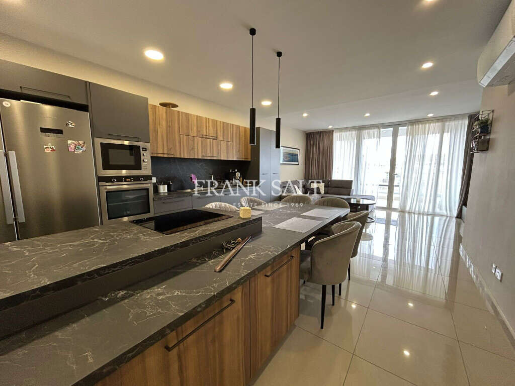 Bahar ic-Caghaq, 3 Bedrooms Bedrooms, ,3 BathroomsBathrooms,For Sale,FRSA-926325