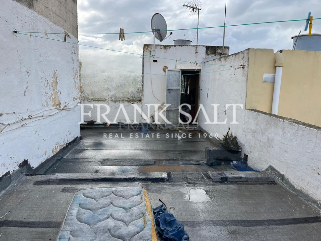 Msida, 2 Bedrooms Bedrooms, ,1 BathroomBathrooms,For Sale,FRSA-926346