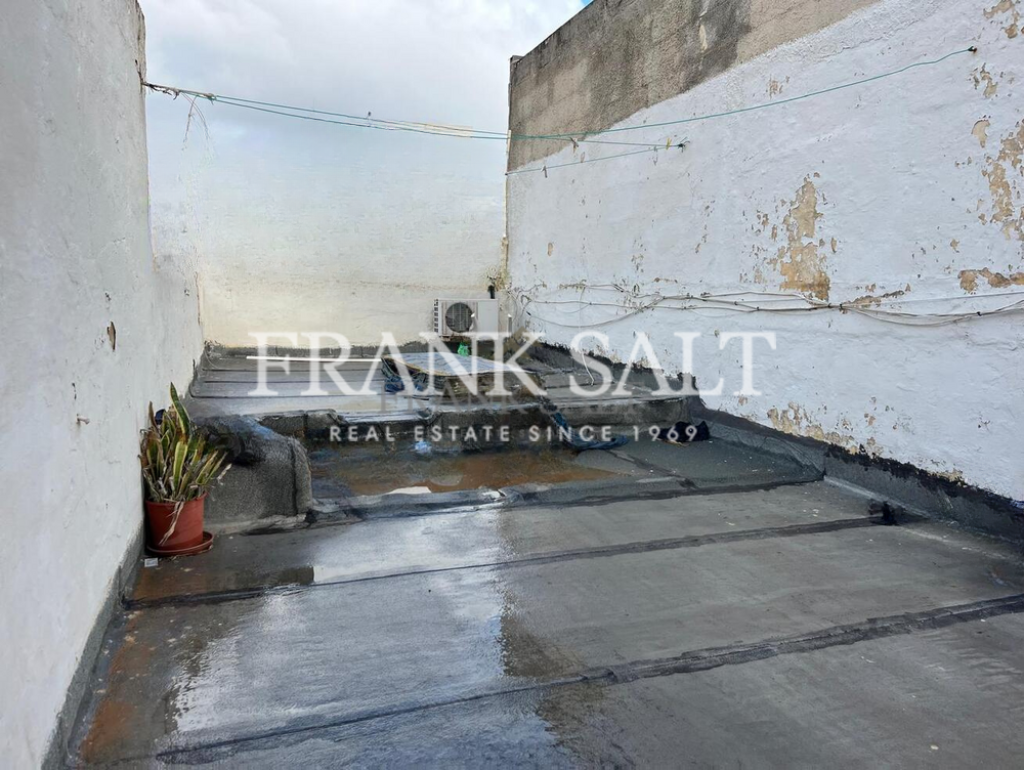 Msida, 2 Bedrooms Bedrooms, ,1 BathroomBathrooms,For Sale,FRSA-926346