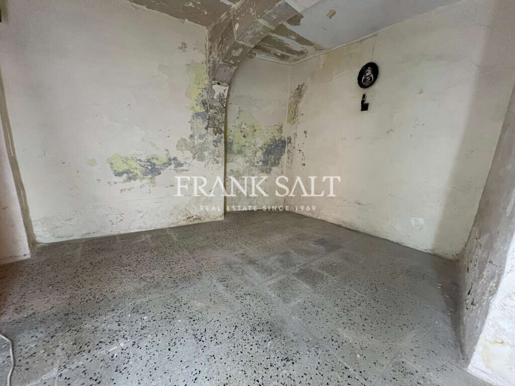 Birkirkara, 3 Bedrooms Bedrooms, ,1 BathroomBathrooms,For Sale,FRSA-926341