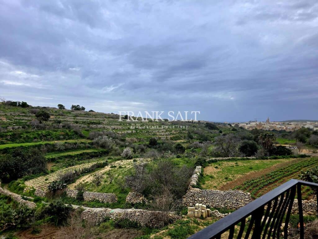 Qala, Gozo, 2 Bedrooms Bedrooms, ,1 BathroomBathrooms,For Sale,FRSA-926358
