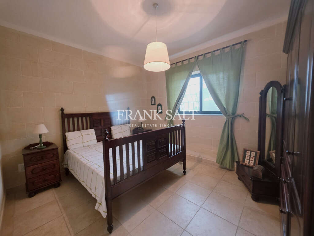 Qala, Gozo, 2 Bedrooms Bedrooms, ,1 BathroomBathrooms,For Sale,FRSA-926358