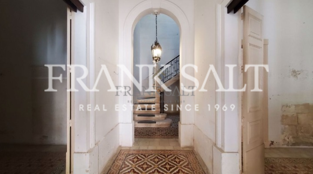 Sliema, 3 Bedrooms Bedrooms, ,4 BathroomsBathrooms,For Sale,FRSA-926094