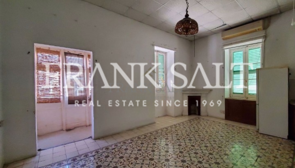 Sliema, 3 Bedrooms Bedrooms, ,4 BathroomsBathrooms,For Sale,FRSA-926094